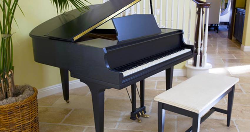 Is It Easier To Hire Piano Movers Or Relocate Yourself?