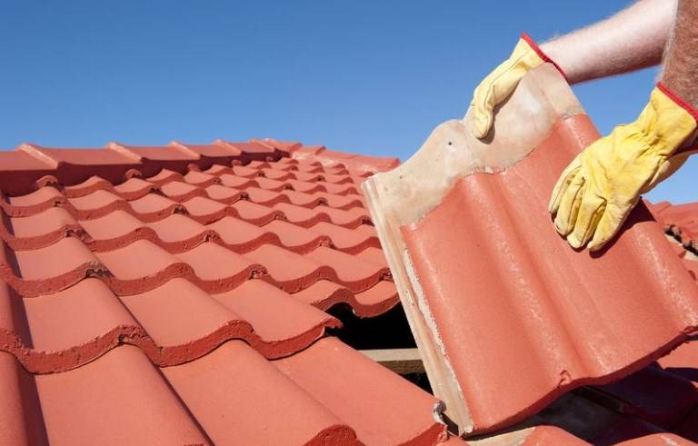 How Do I know When My Roof Needs to be Repaired?