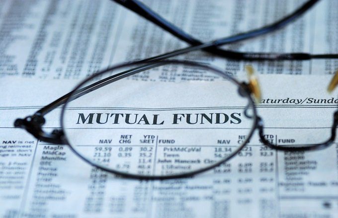 choosing index fund or mutual fund