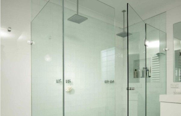 Custom Glass Shower Doors and Aluminium Storefront Door - All you need to know!