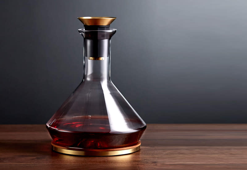 8 Things You Need To Know When Using A Glass Wine Decanter