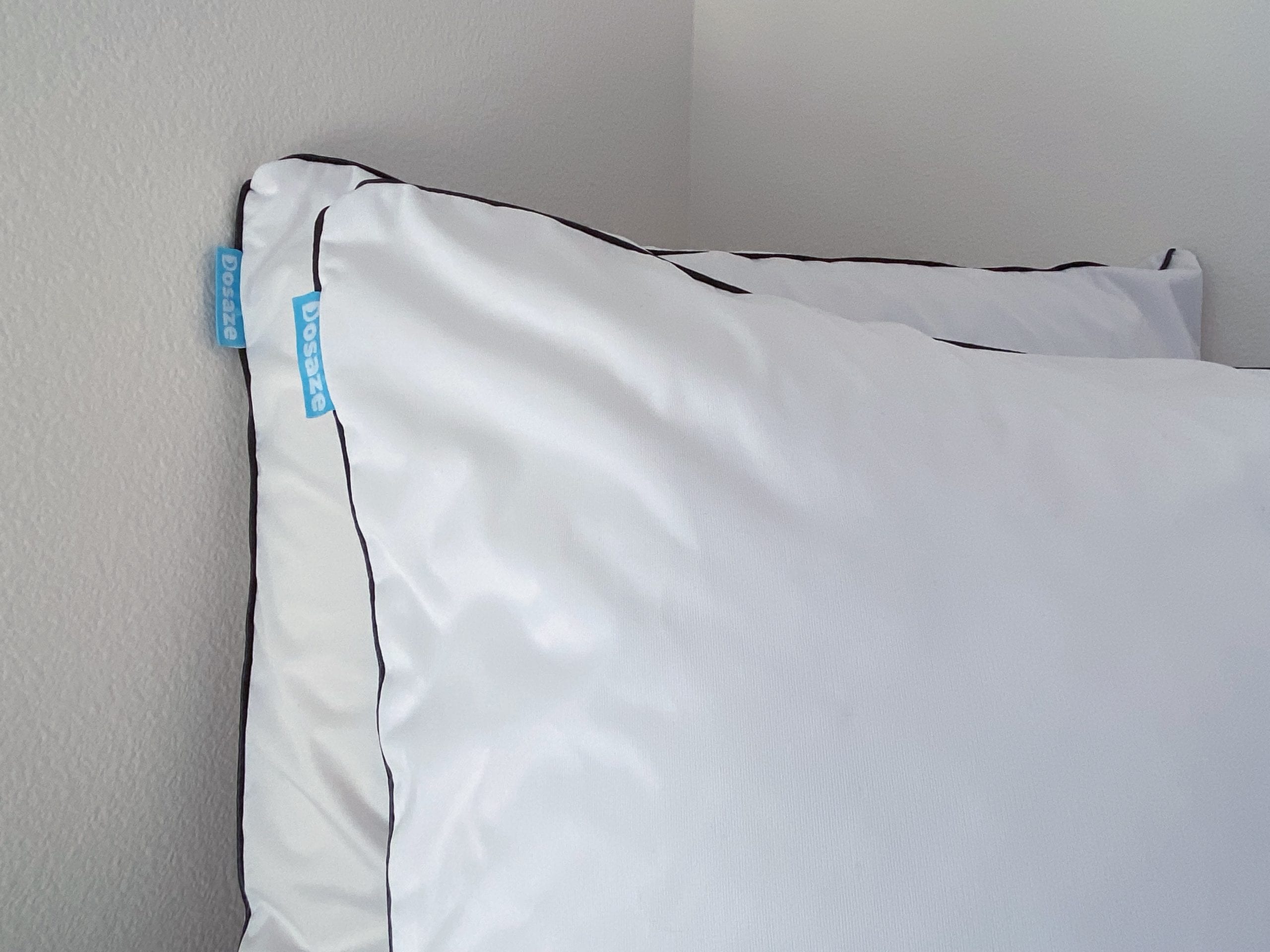 Pros And Cons Of Waterproof Pillow Protectors