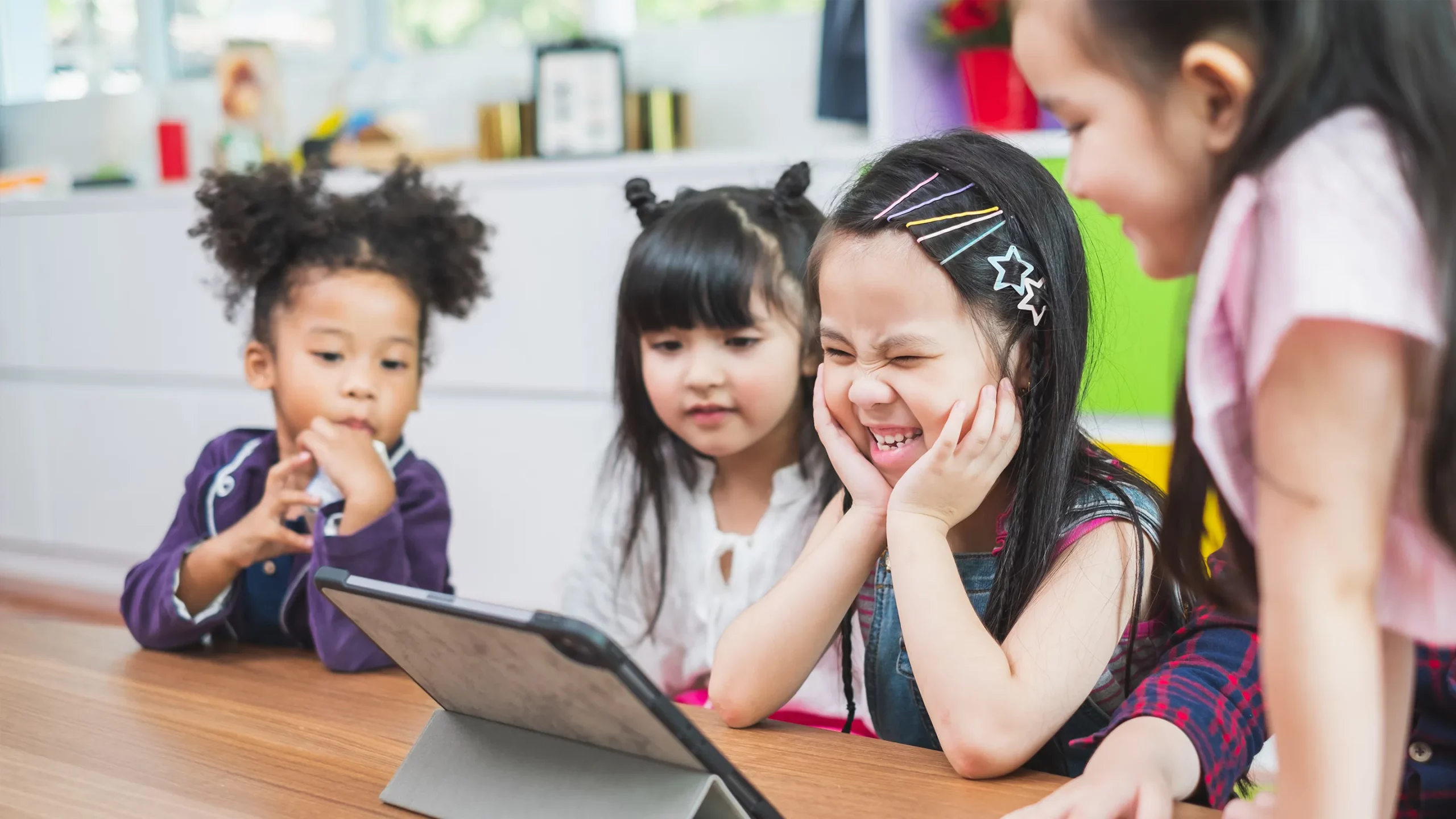 Developing Early Literacy Skills through Digital Resources in Pre-schoolers