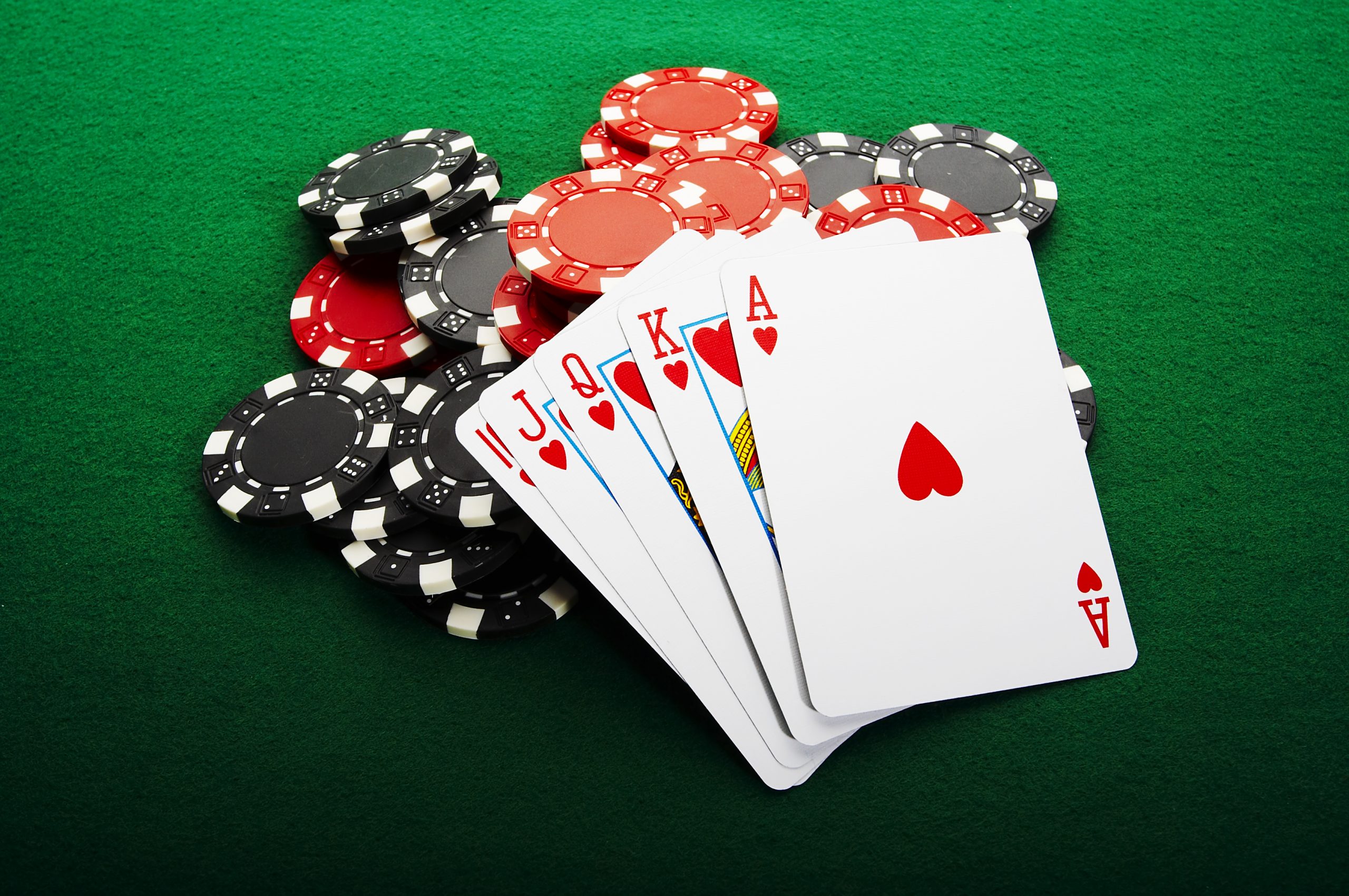 Strategies to Boost Your Winning Odds in Online Poker