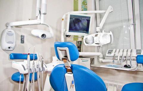 Essential Features to Look for in a Dental Chair for Sale