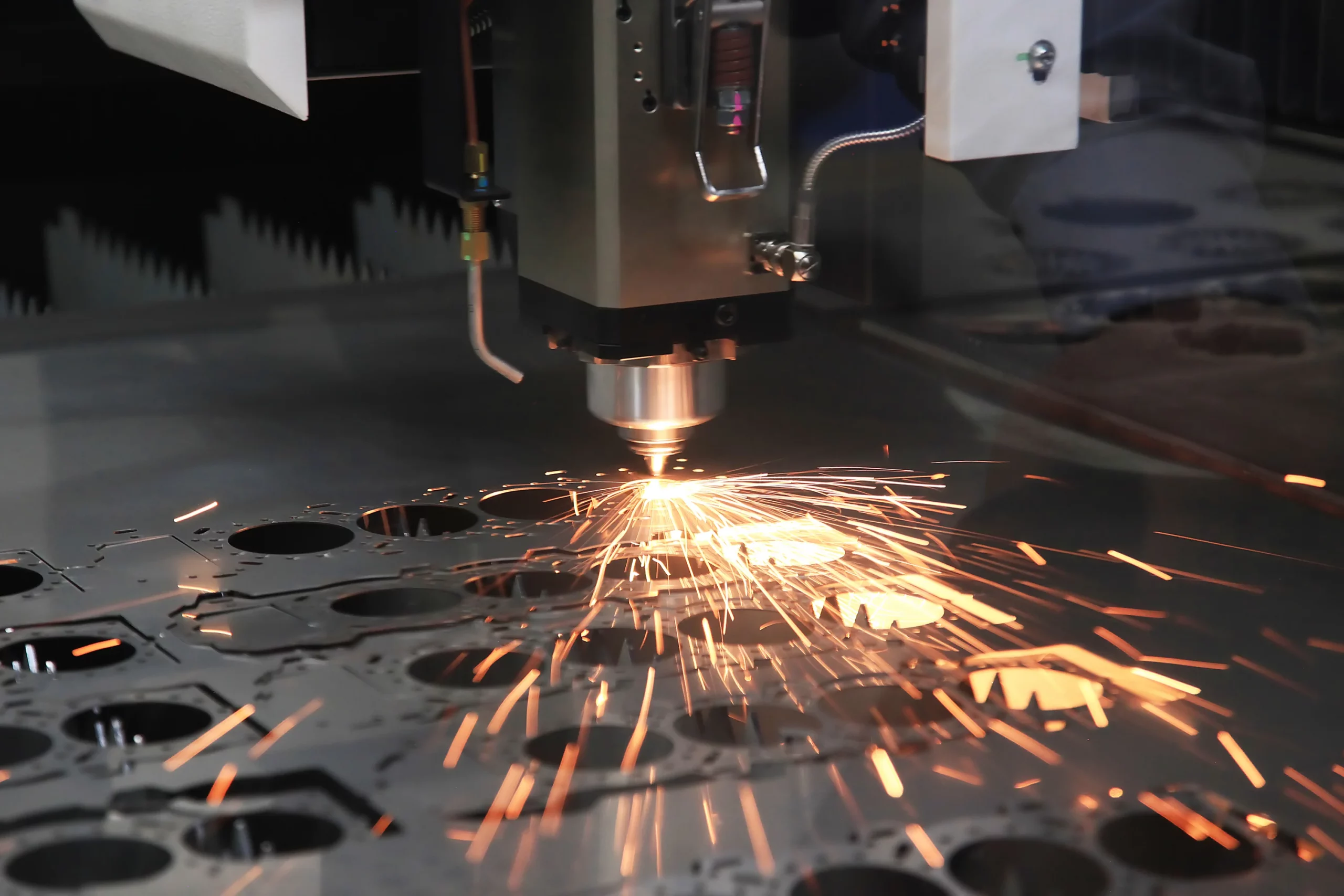 The Evolution of Laser Cutting Technology: From Inception to Precision 