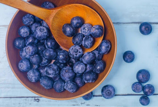 5 Benefits of Blueberries in Nutrition