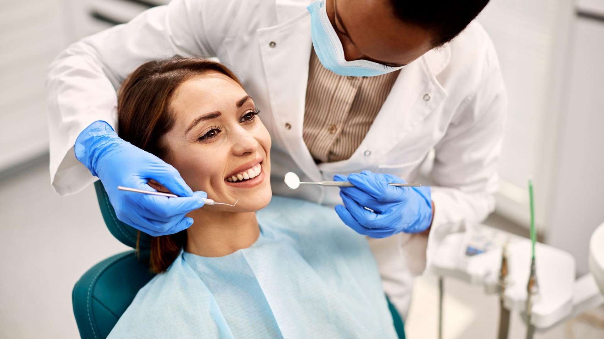 Understanding The Difference Between General And Cosmetic Dentistry