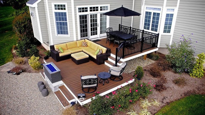 How Rosebud Construction Elevates Backyard Living with Deck Installation